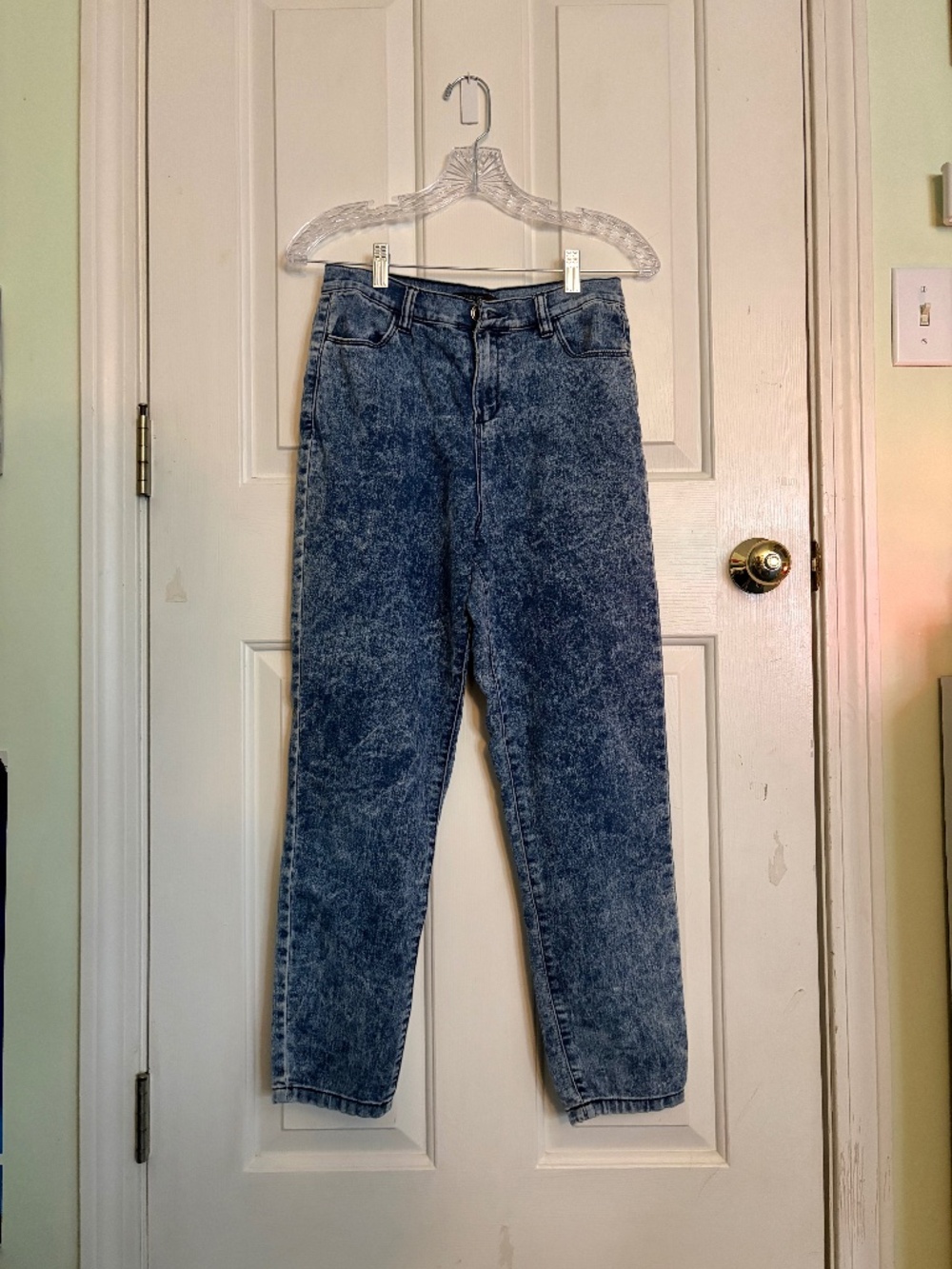 Acid wash jeans